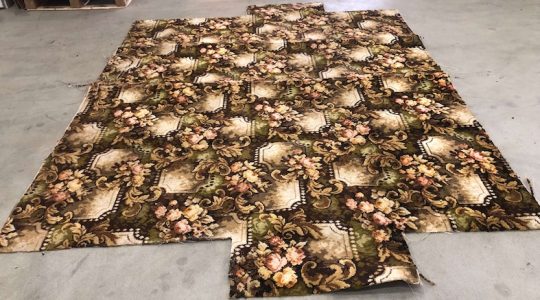 ROSE PHENOMENON VINTAGE CARPET PIECE